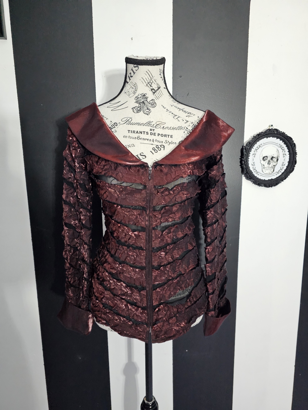Vampire Burgundy Ruffled Lace Zip-Front Blazer